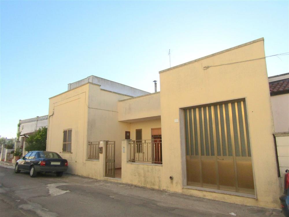 villa indipendente in vendita a Santa Cesarea Terme