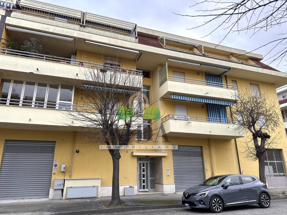 Appartamento trilocale in vendita a Martinsicuro - Appartamento trilocale in vendita a Martinsicuro