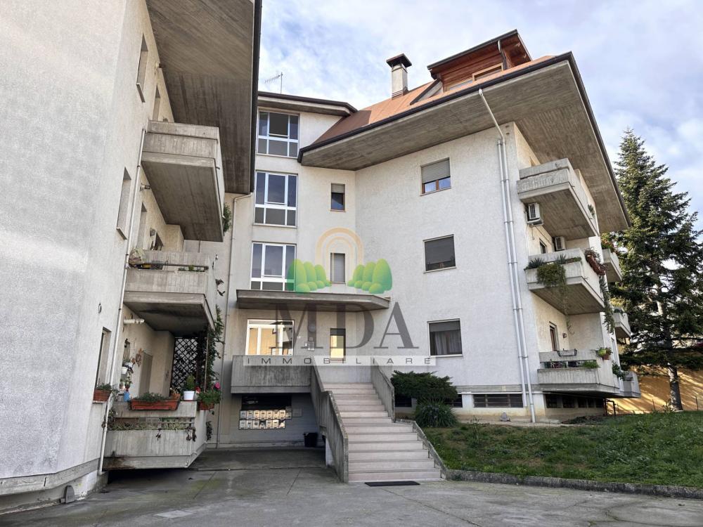 Appartamento plurilocale in vendita a Sant'Omero - Appartamento plurilocale in vendita a Sant'Omero
