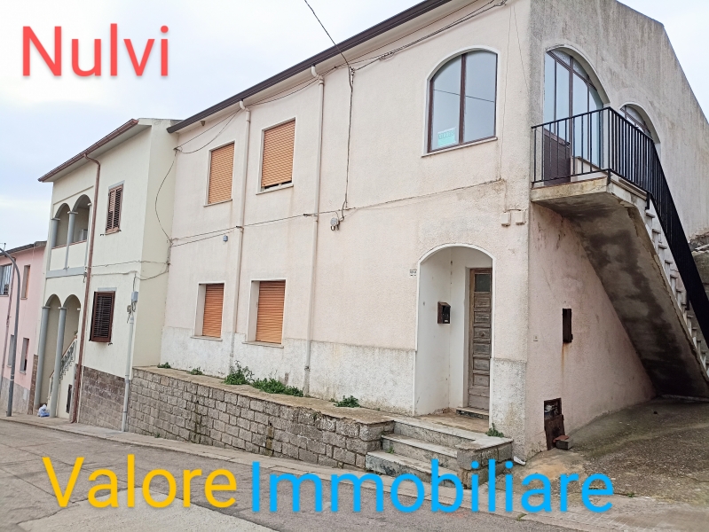 Appartamento plurilocale in vendita a Nulvi - Appartamento plurilocale in vendita a Nulvi