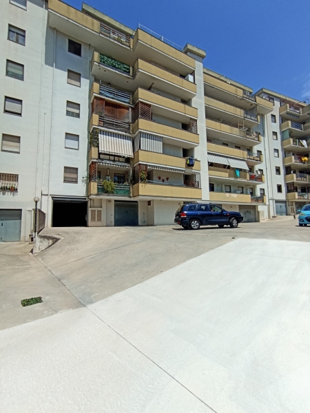 Appartamento quadrilocale in vendita a Sassari - Appartamento quadrilocale in vendita a Sassari
