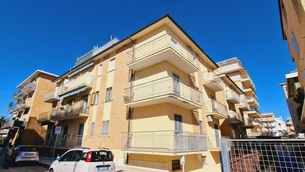 Appartamento quadrilocale in affitto a San Benedetto del Tronto - Appartamento quadrilocale in affitto a San Benedetto del Tronto