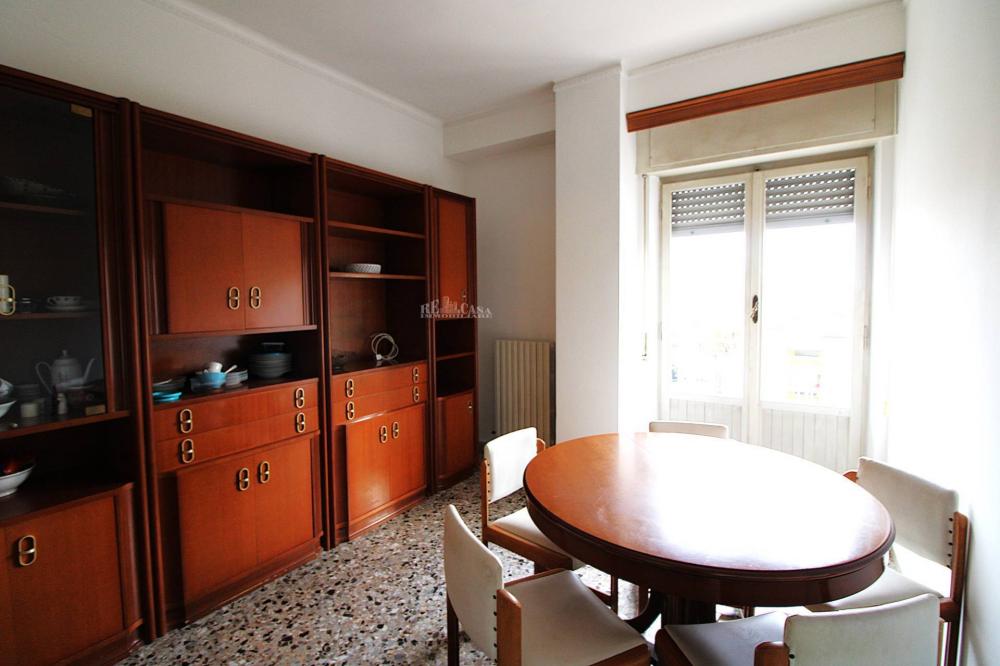 Appartamento plurilocale in vendita a San Benedetto del Tronto - Appartamento plurilocale in vendita a San Benedetto del Tronto