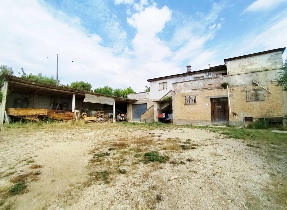 Rustico / casale plurilocale in vendita a Monteprandone - Rustico / casale plurilocale in vendita a Monteprandone