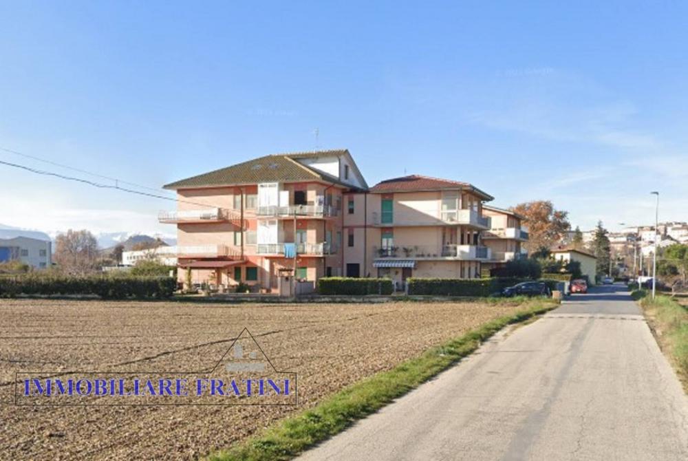 Appartamento quadrilocale in vendita a Maltignano - Appartamento quadrilocale in vendita a Maltignano