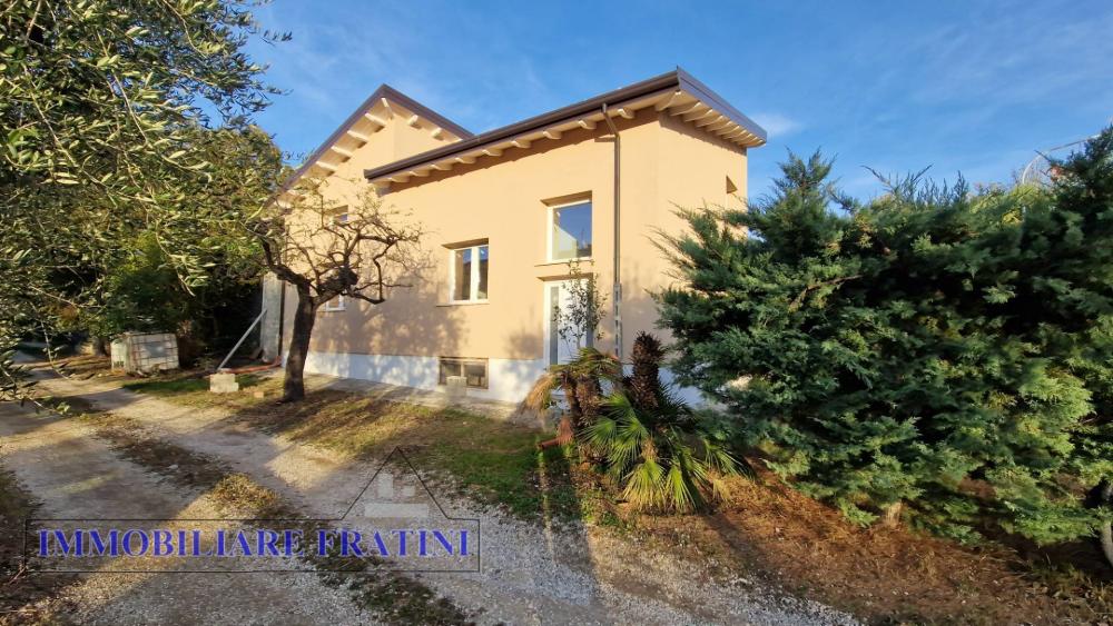 Casa plurilocale in vendita a Maltignano - Casa plurilocale in vendita a Maltignano