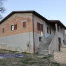 Casa plurilocale in vendita a Civitella del Tronto