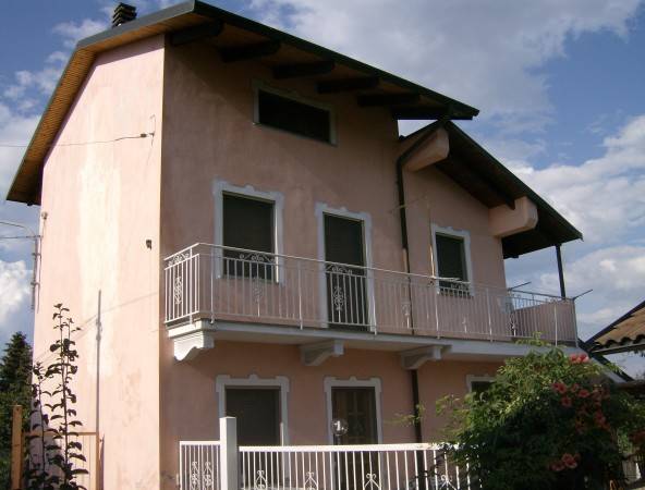 casa in vendita a Vauda Canavese