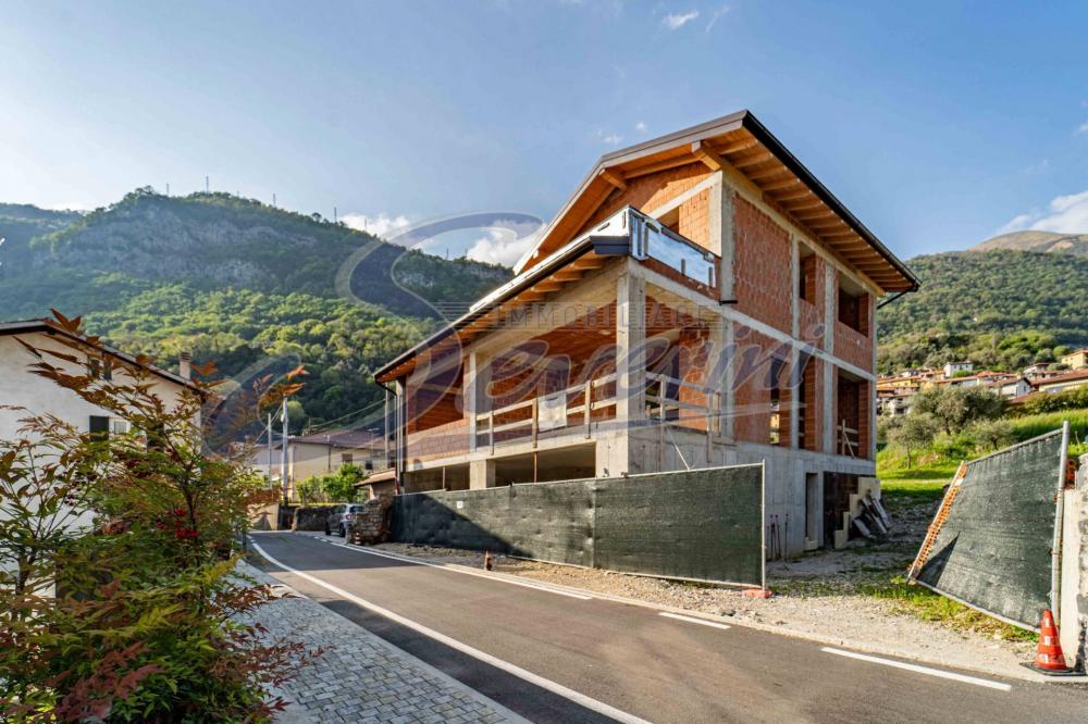 villa indipendente in vendita a Tremezzino