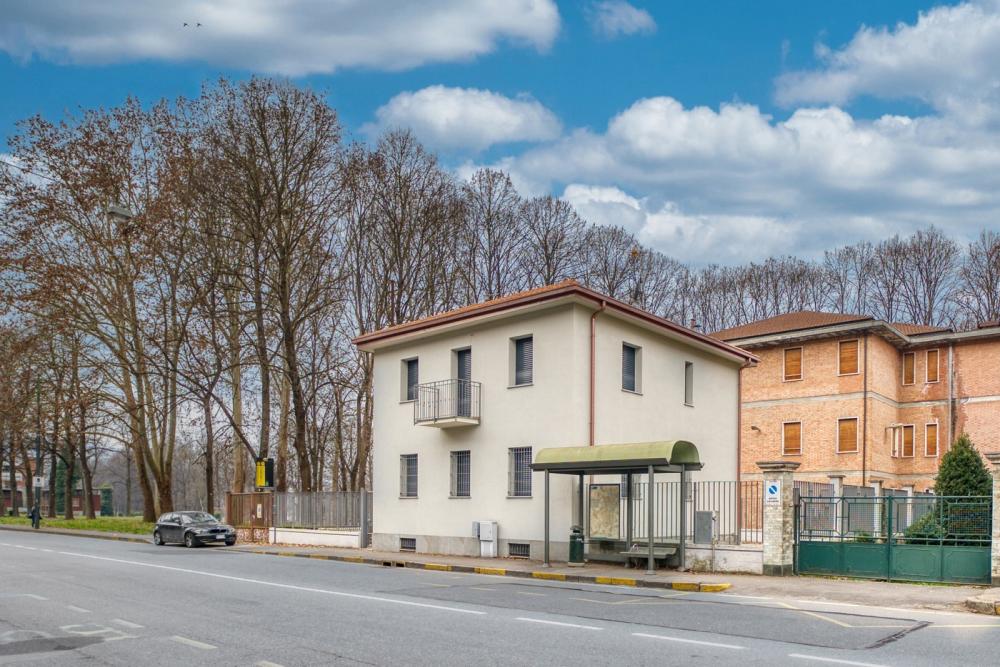 Villa indipendente plurilocale in vendita a torino - Villa indipendente plurilocale in vendita a torino