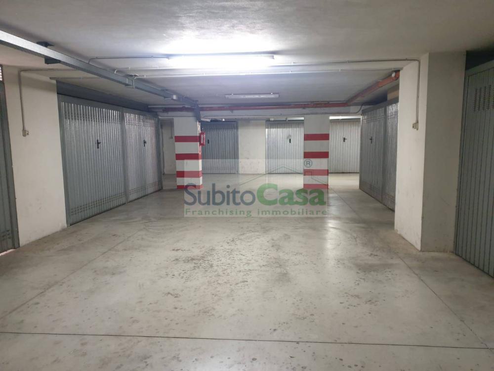 garage in vendita a Chieti