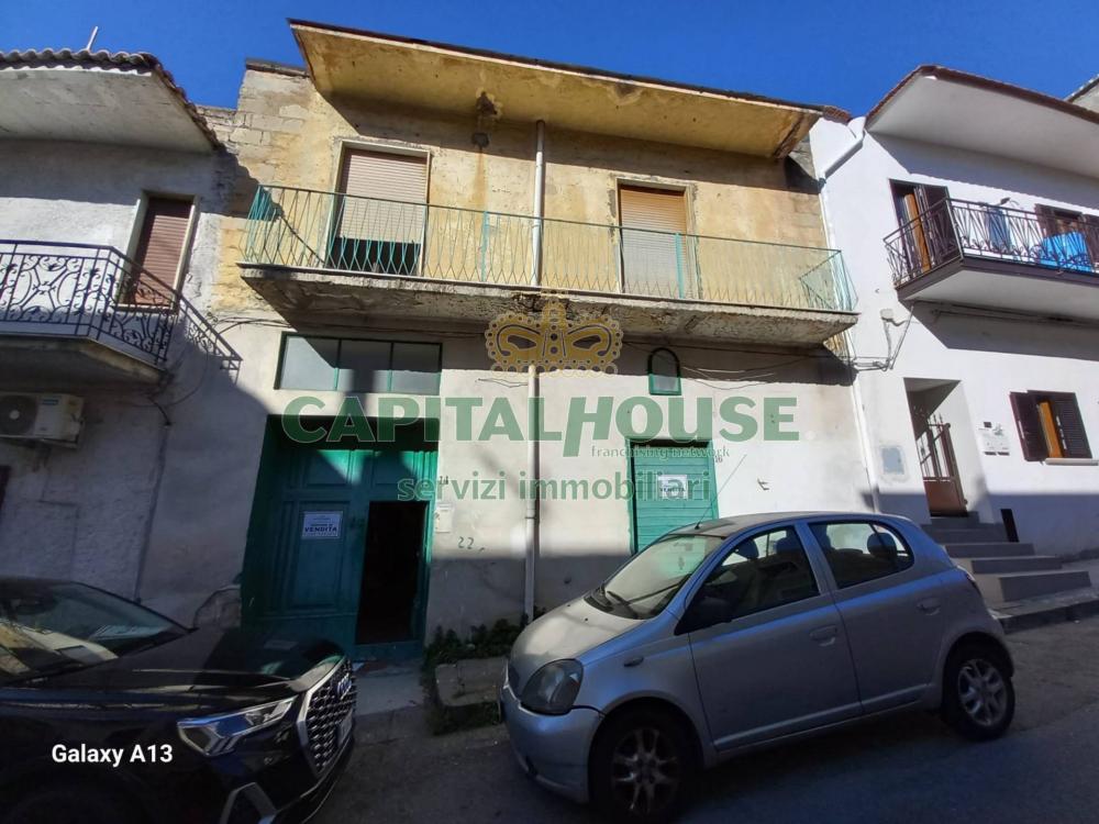 Casa quadrilocale in vendita a Mugnano del Cardinale - Casa quadrilocale in vendita a Mugnano del Cardinale