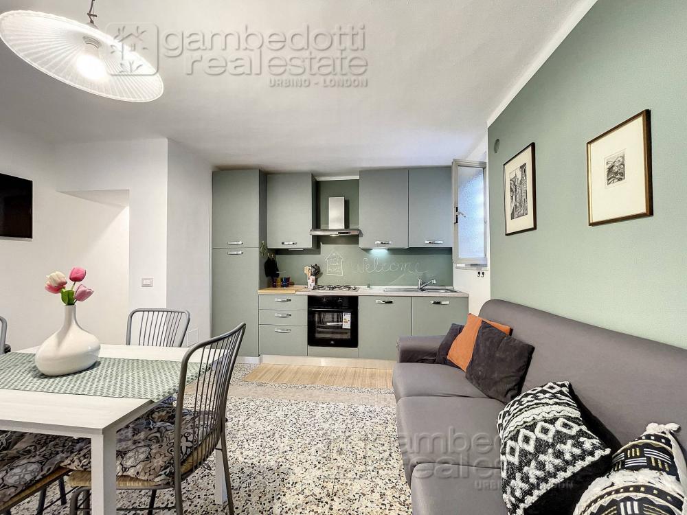 Appartamento trilocale in affitto a Urbino - Appartamento trilocale in affitto a Urbino