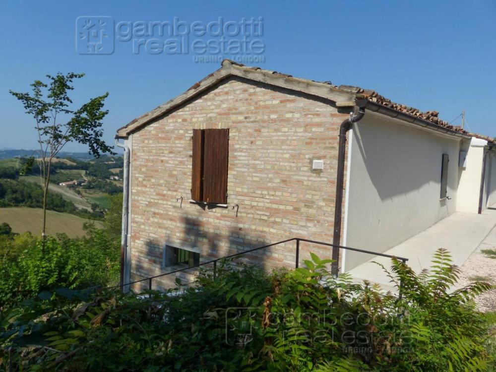 Casa plurilocale in vendita a Urbino - Casa plurilocale in vendita a Urbino