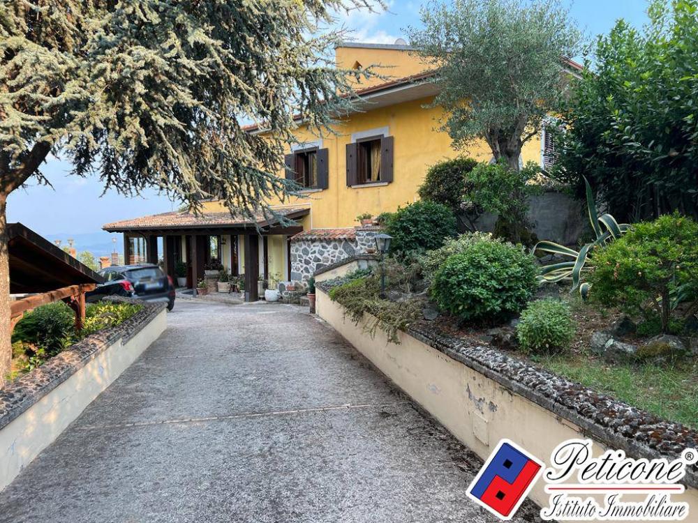 Villa trilocale in vendita a Marzano Appio - Villa trilocale in vendita a Marzano Appio