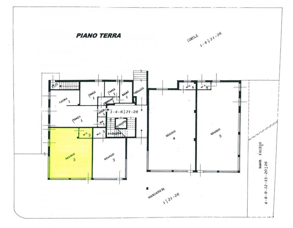 Spazio commerciale in vendita a Tione di Trento - Spazio commerciale in vendita a Tione di Trento