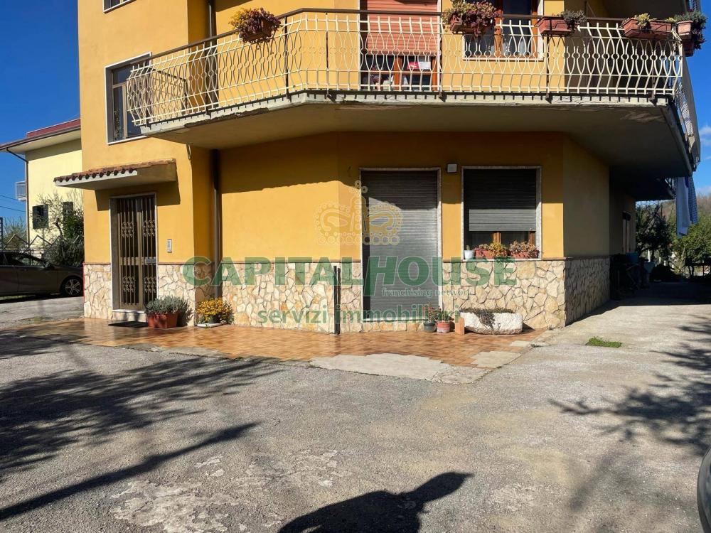 Appartamento plurilocale in vendita a Capriglia Irpina - Appartamento plurilocale in vendita a Capriglia Irpina