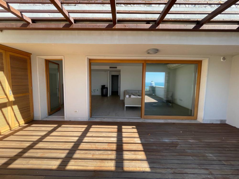 Appartamento trilocale in vendita a San Floriano del Collio - Appartamento trilocale in vendita a San Floriano del Collio