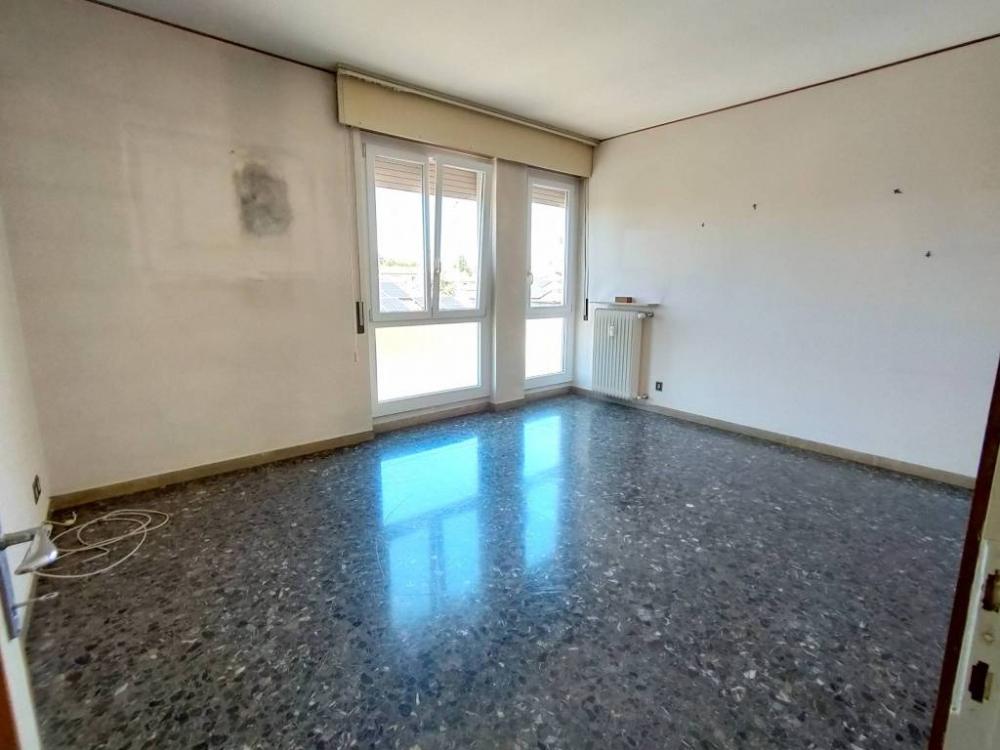 e1f094a3ae18fb39ca8d8231c7bdd3ab - Appartamento quadrilocale in vendita a Udine