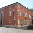Stabile intero bicamere in vendita a Gradisca d'Isonzo