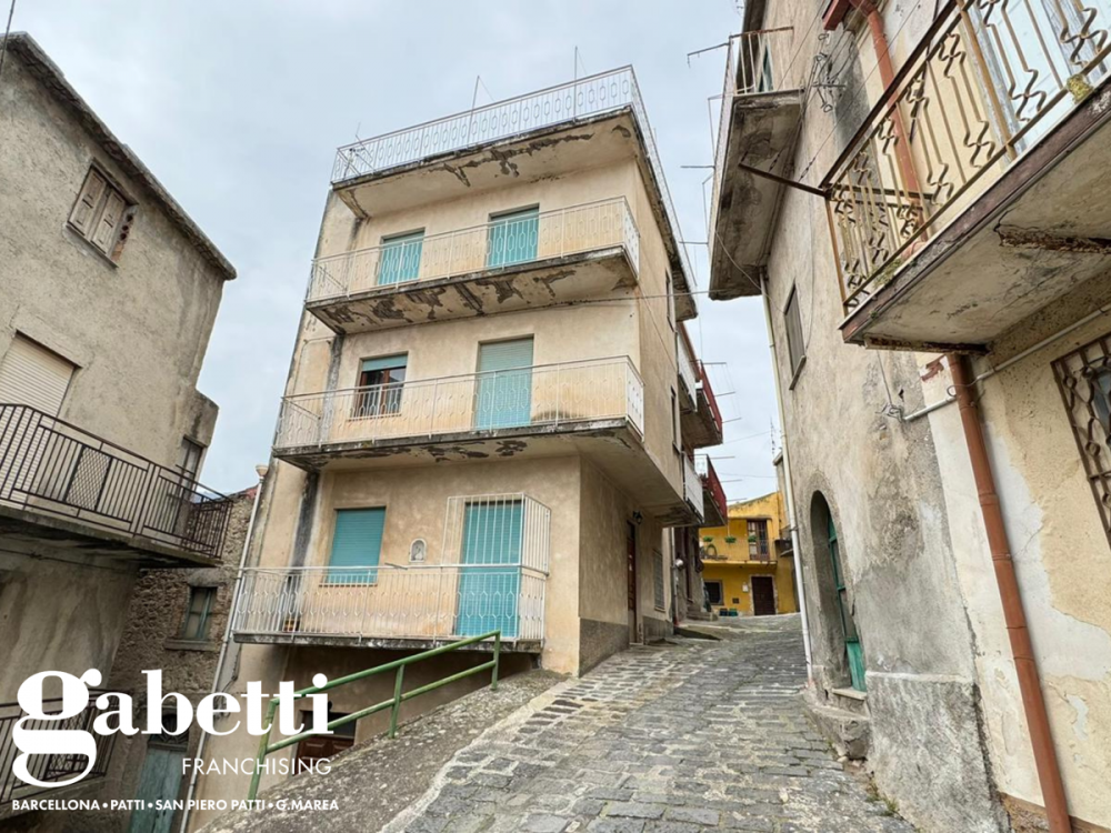 villa indipendente in vendita a San Piero Patti