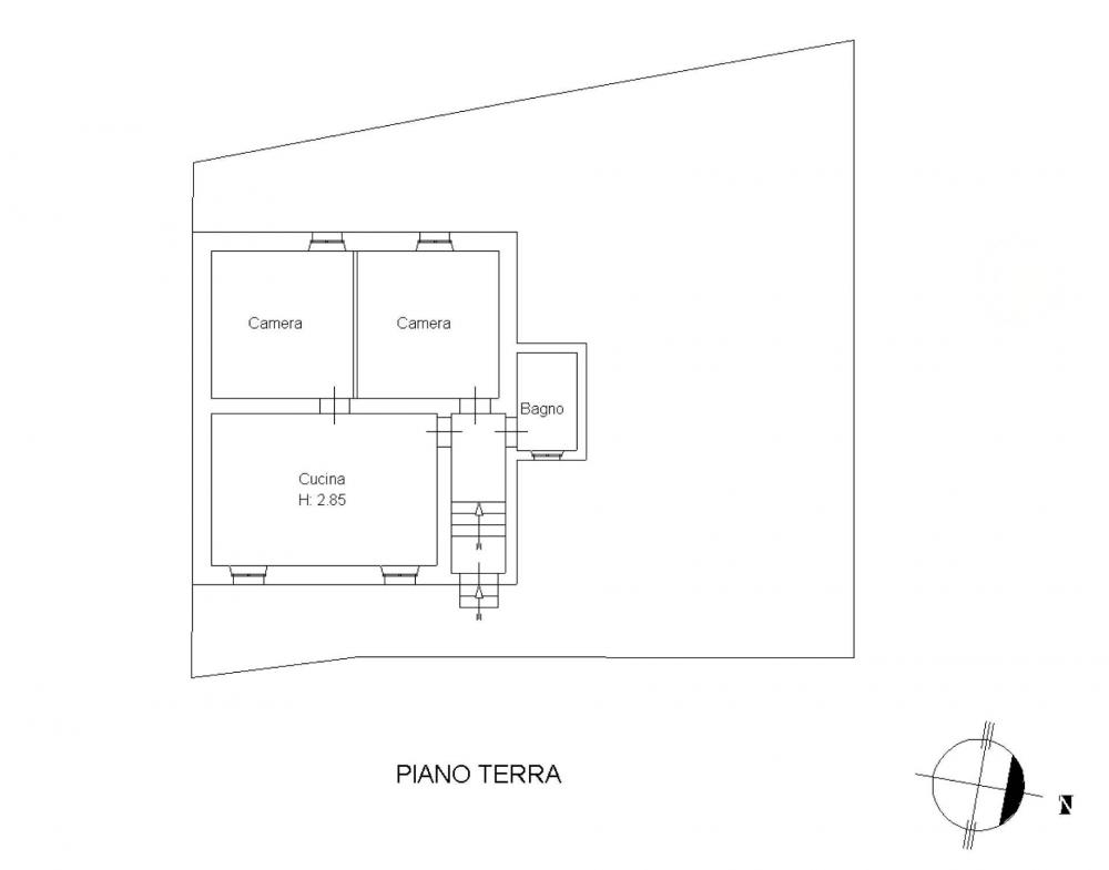 Casa plurilocale in vendita a Fabriano - Casa plurilocale in vendita a Fabriano