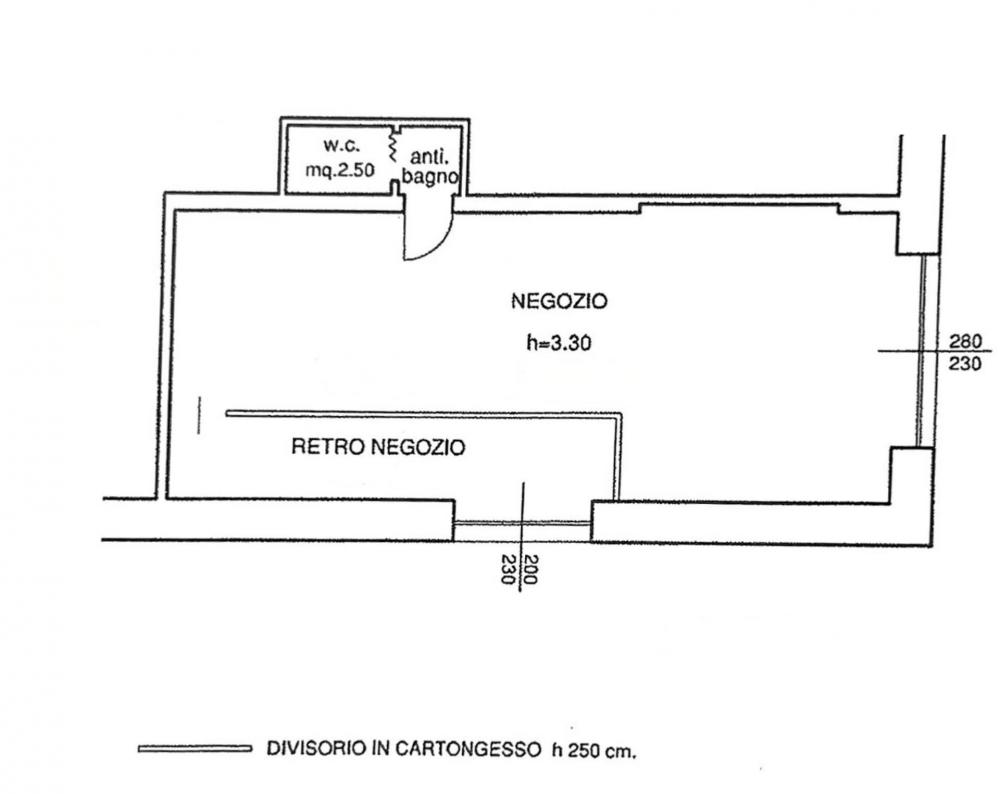 Spazio commerciale in affitto a Fabriano - Spazio commerciale in affitto a Fabriano