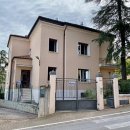 Villa indipendente plurilocale in vendita a Fabriano