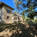 Villa indipendente plurilocale in vendita a Fabriano