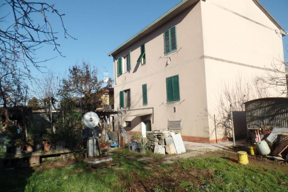 Casa plurilocale in vendita a San Giovanni Valdarno - Casa plurilocale in vendita a San Giovanni Valdarno