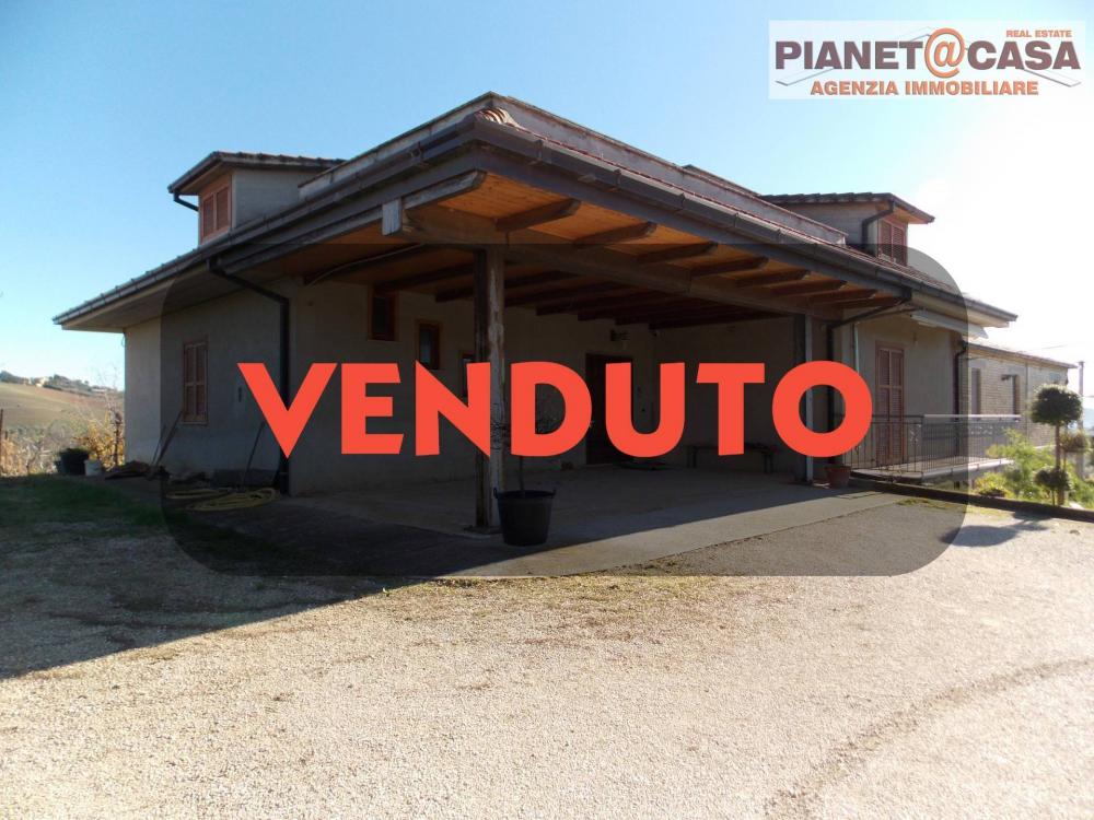 Casa plurilocale in vendita a Offida - Casa plurilocale in vendita a Offida