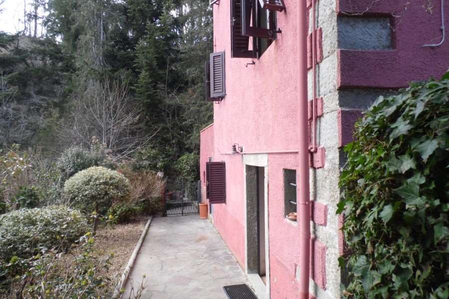 Casa plurilocale in vendita a borgo-a-mozzano - Casa plurilocale in vendita a borgo-a-mozzano