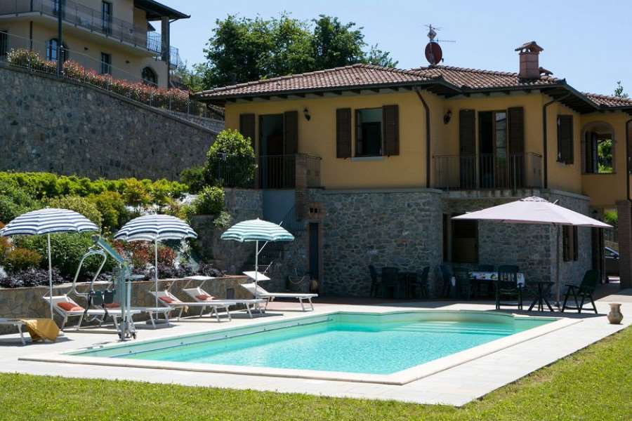 villa in vendita a Castiglione di Garfagnana