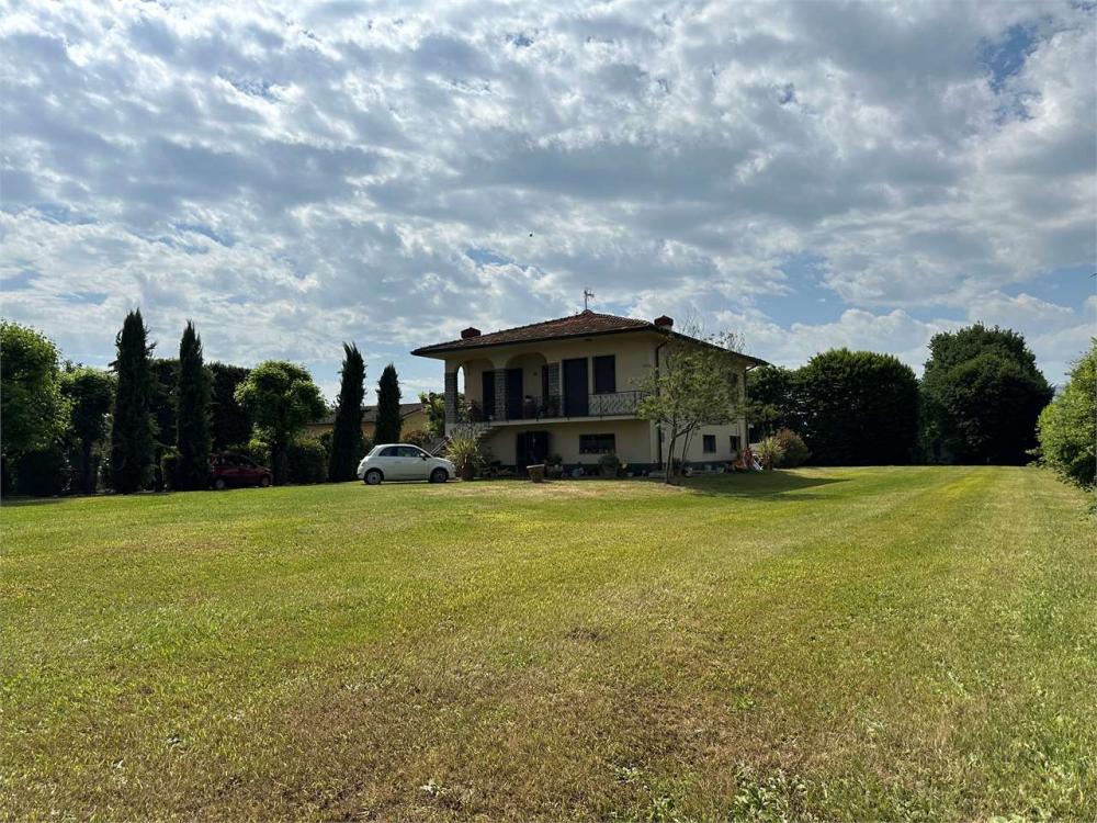 Villa plurilocale in vendita a Lammari - Villa plurilocale in vendita a Lammari