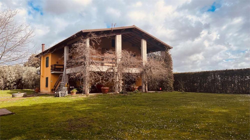 Villa plurilocale in vendita a montecarlo - Villa plurilocale in vendita a montecarlo