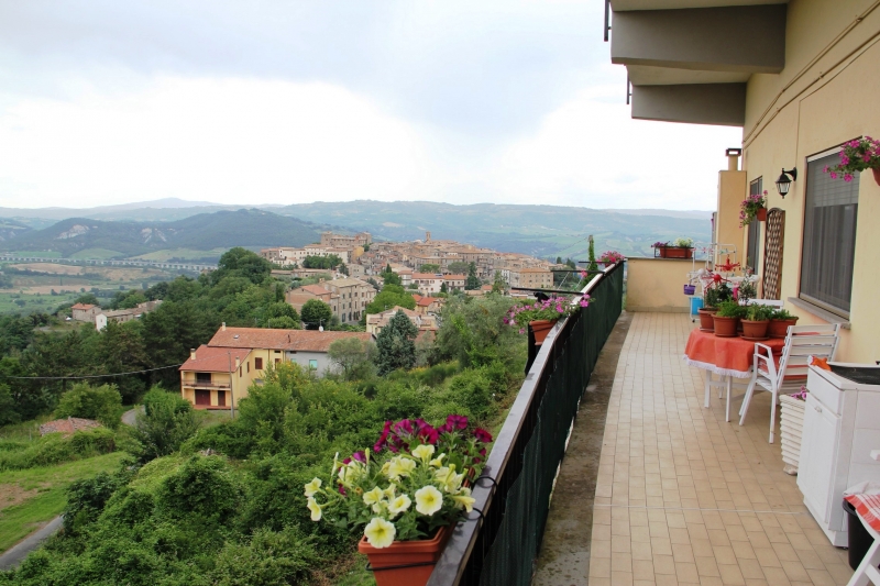 Appartamento quadrilocale in vendita a Castel Viscardo - Appartamento quadrilocale in vendita a Castel Viscardo