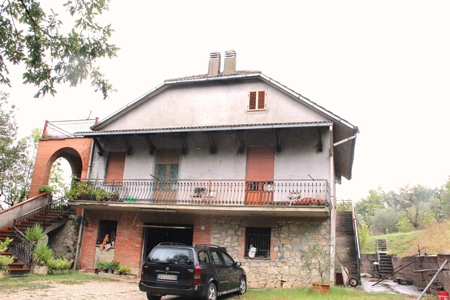 casa in vendita a Baschi