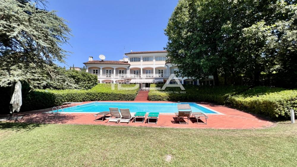 Villa plurilocale in vendita a lucca - Villa plurilocale in vendita a lucca