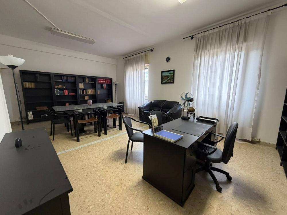 Ufficio in affitto a Caserta - Ufficio in affitto a Caserta