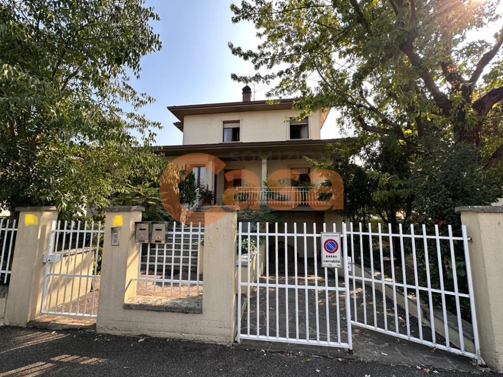 esterno - Villa plurilocale in vendita a piacenza