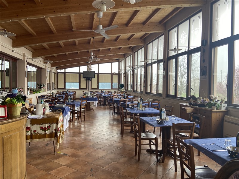 ristorante in affitto a Lesignano de' Bagni
