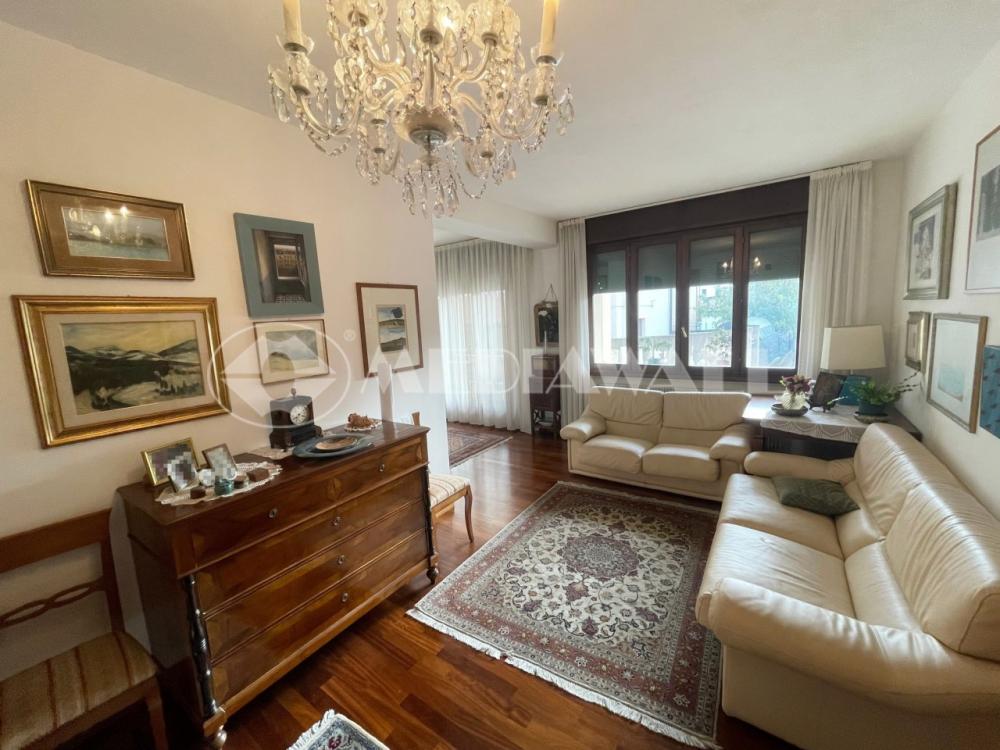 villa indipendente in vendita a Pordenone