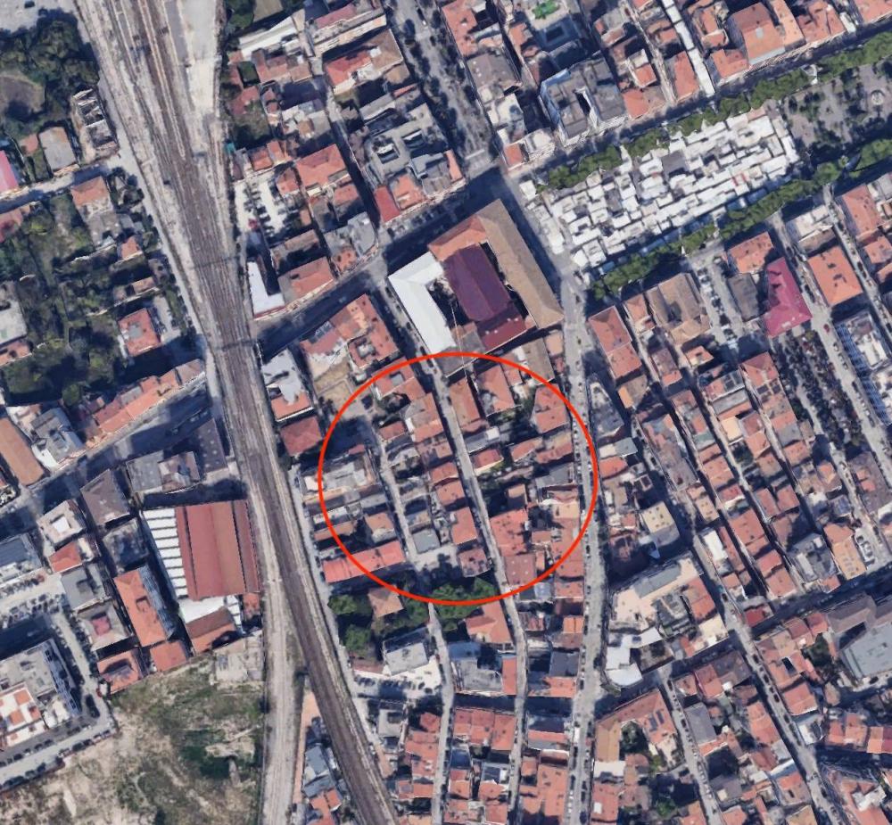 locale di sgombero in vendita a Civitanova Marche