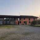 Villa indipendente plurilocale in vendita a locate di triulzi