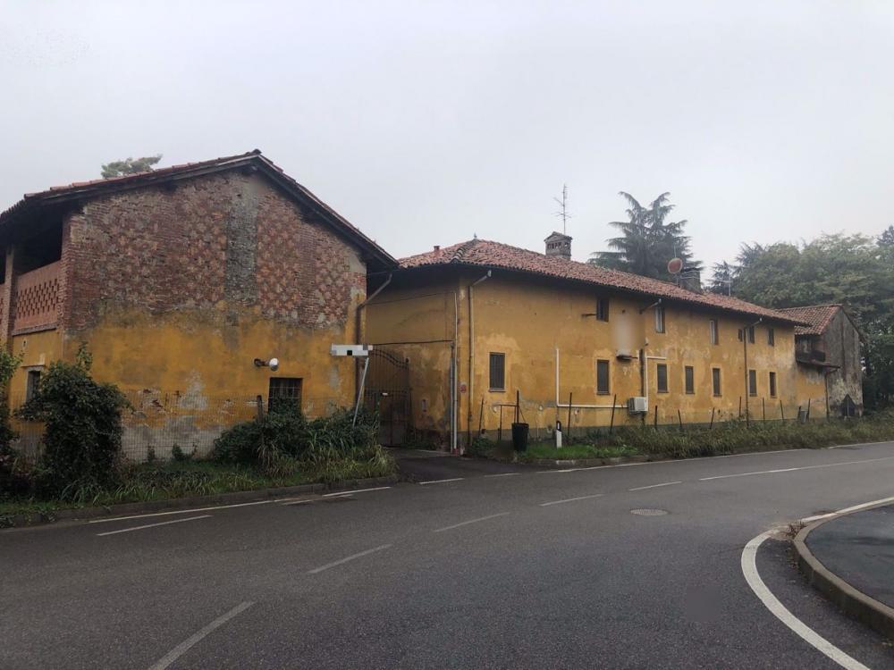 villa indipendente in vendita a Locate di Triulzi