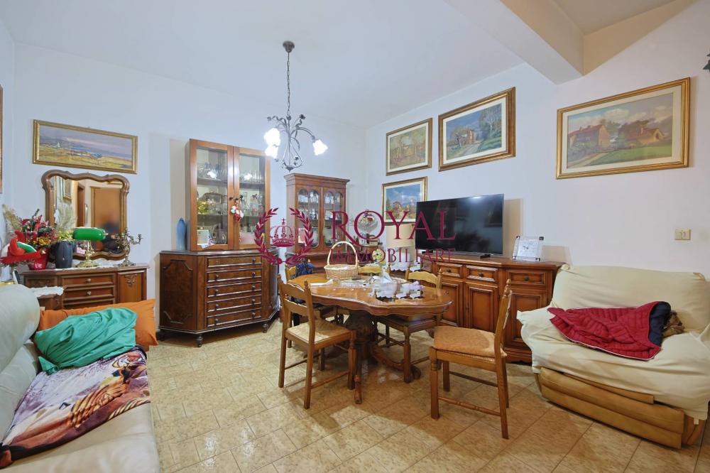 Appartamento plurilocale in vendita a Livorno - Appartamento plurilocale in vendita a Livorno