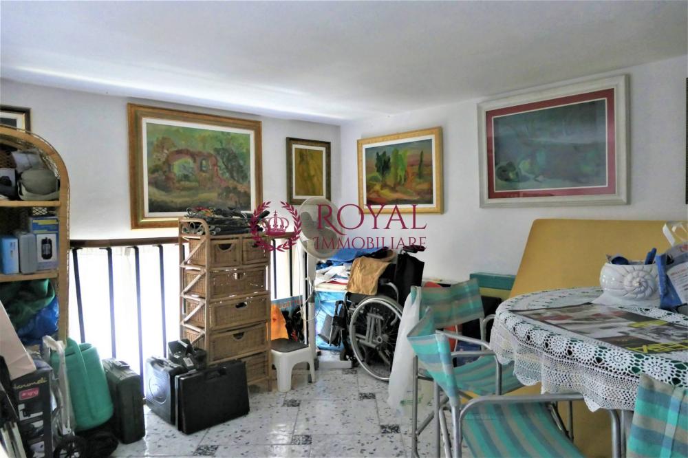 Appartamento plurilocale in vendita a Livorno - Appartamento plurilocale in vendita a Livorno