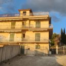 Appartamento trilocale in vendita a Dominella