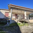 Villa indipendente quadrilocale in vendita a Velina
