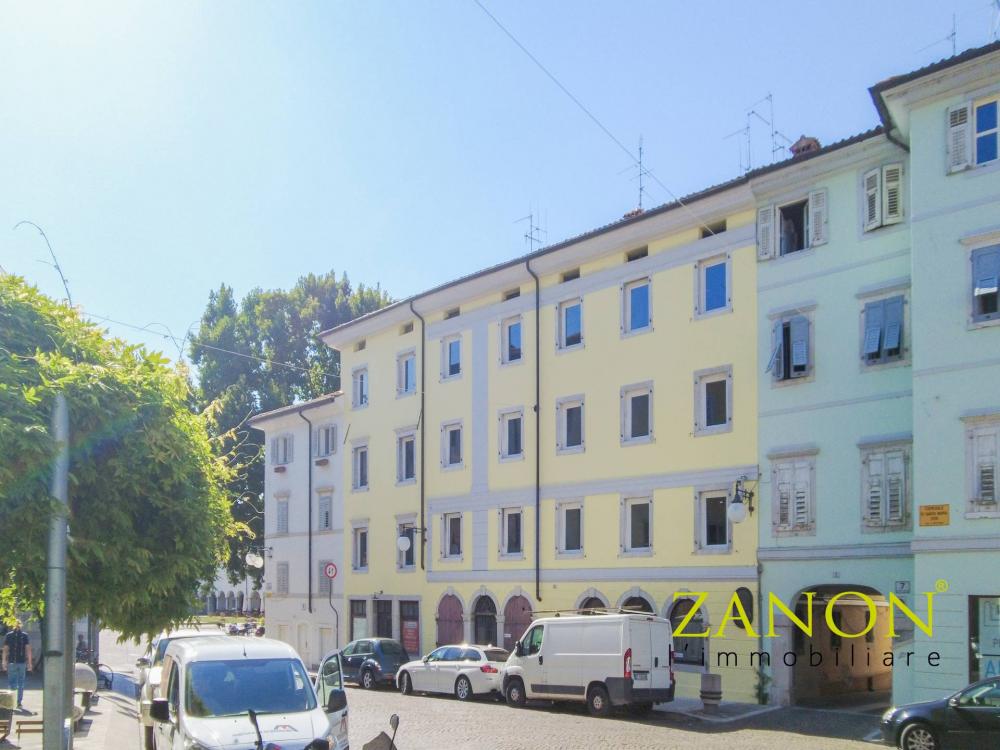 Appartamento plurilocale in vendita a Gorizia - Appartamento plurilocale in vendita a Gorizia